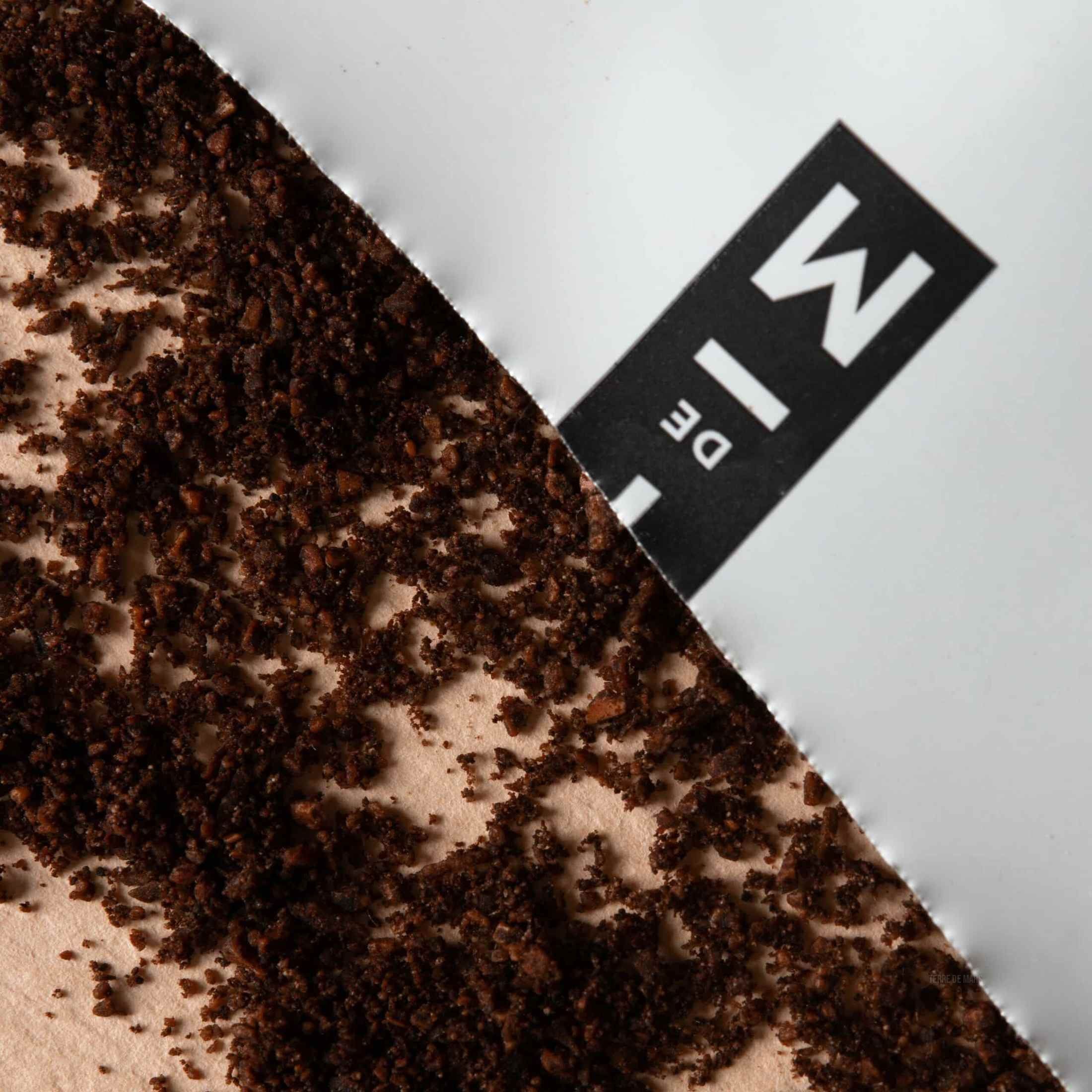 Resurgence Exfoliating Powder Coffee - Image 2