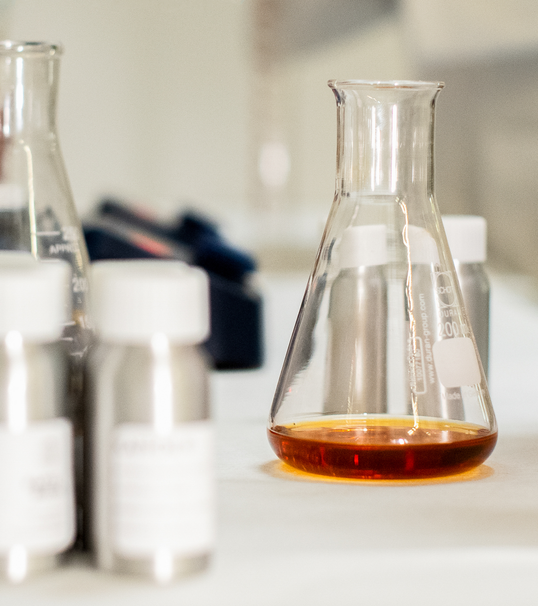 Comment lire une liste INCI ? Le guide pour décoder vos cosmétiques