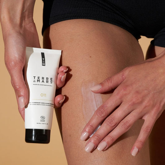 Peau de fraise sur les jambes, dites lui adieu : Causes, symptômes et traitements efficaces