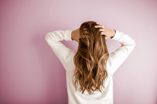 Avoir des cheveux sains, brillants et en bonne santé : routine pour avoir de beaux cheveux !