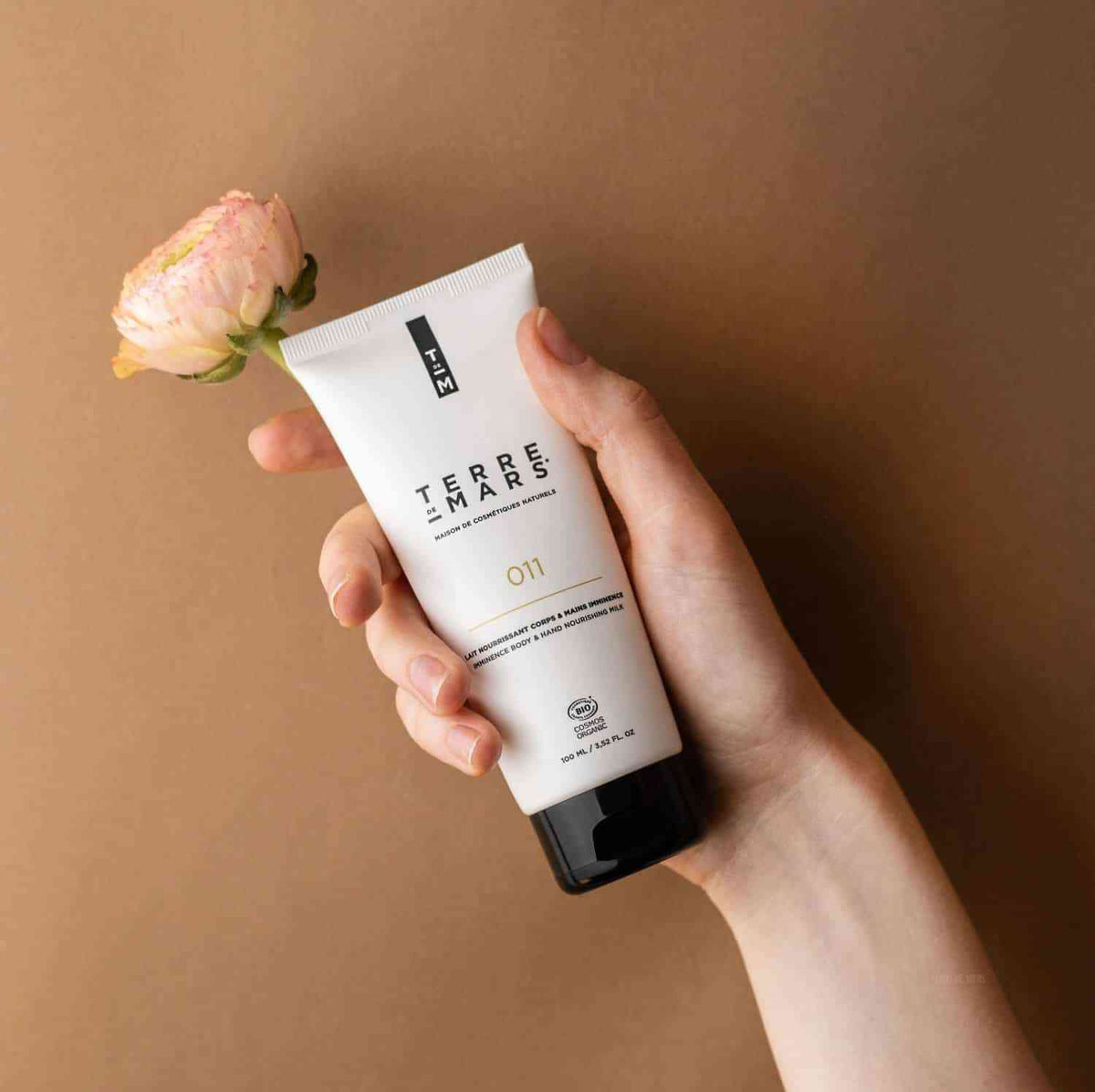 Nourishing Body & Hand Milk Imminence Body and Hand Care