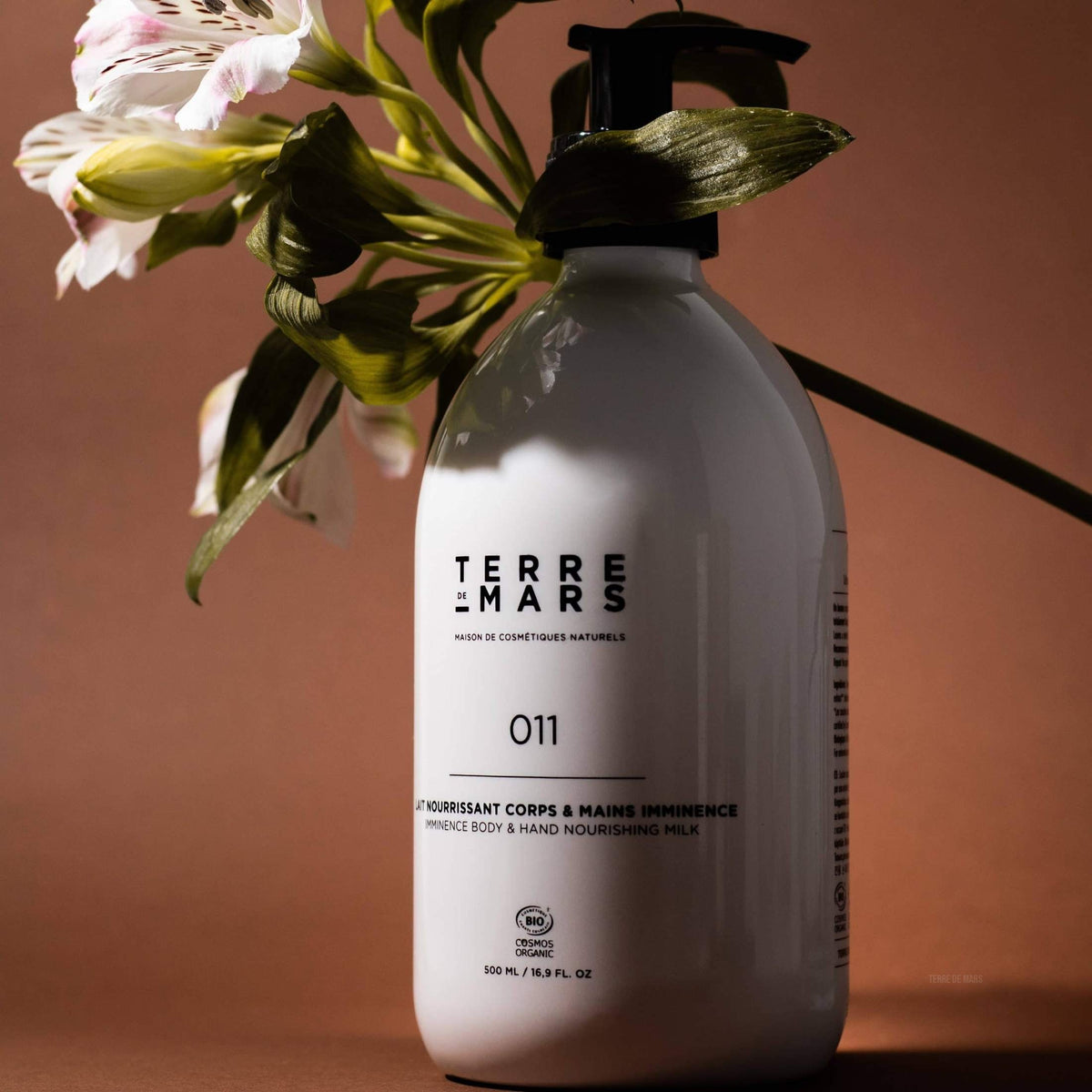 Nourishing Body & Hand Milk Imminence body and hand care