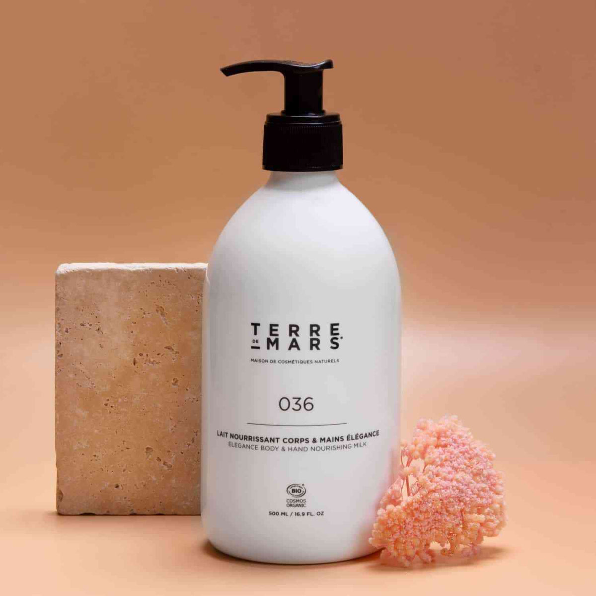 Nourishing Body & Hand Milk Elégance - Made with organic ingredients and natural active ingredients, Imminence body milk is suitable for daily use. Its delicate, smooth, supple texture makes it especially pleasant to apply